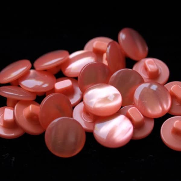 Vintage Pearlized plastic lucite buttons set of 10 - Beautiful Coral Color