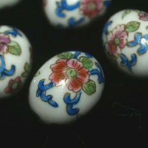 Hand Painted Porcelain Chinese Rare Vintage Focal Bead White Flowers Oval 18mm