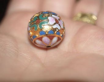 ONE Large Vintage Chinese Enamel Cloisonne Gold Bead Flowers 18mm 1