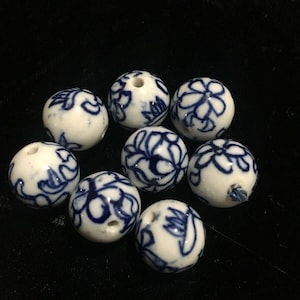 4x lot Vintage Blue White Porcelain Chinese Bead Hand painted flowers 14mm Round