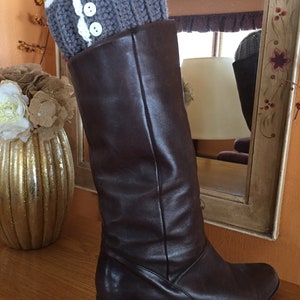 Gray boot cuffs with off white trim