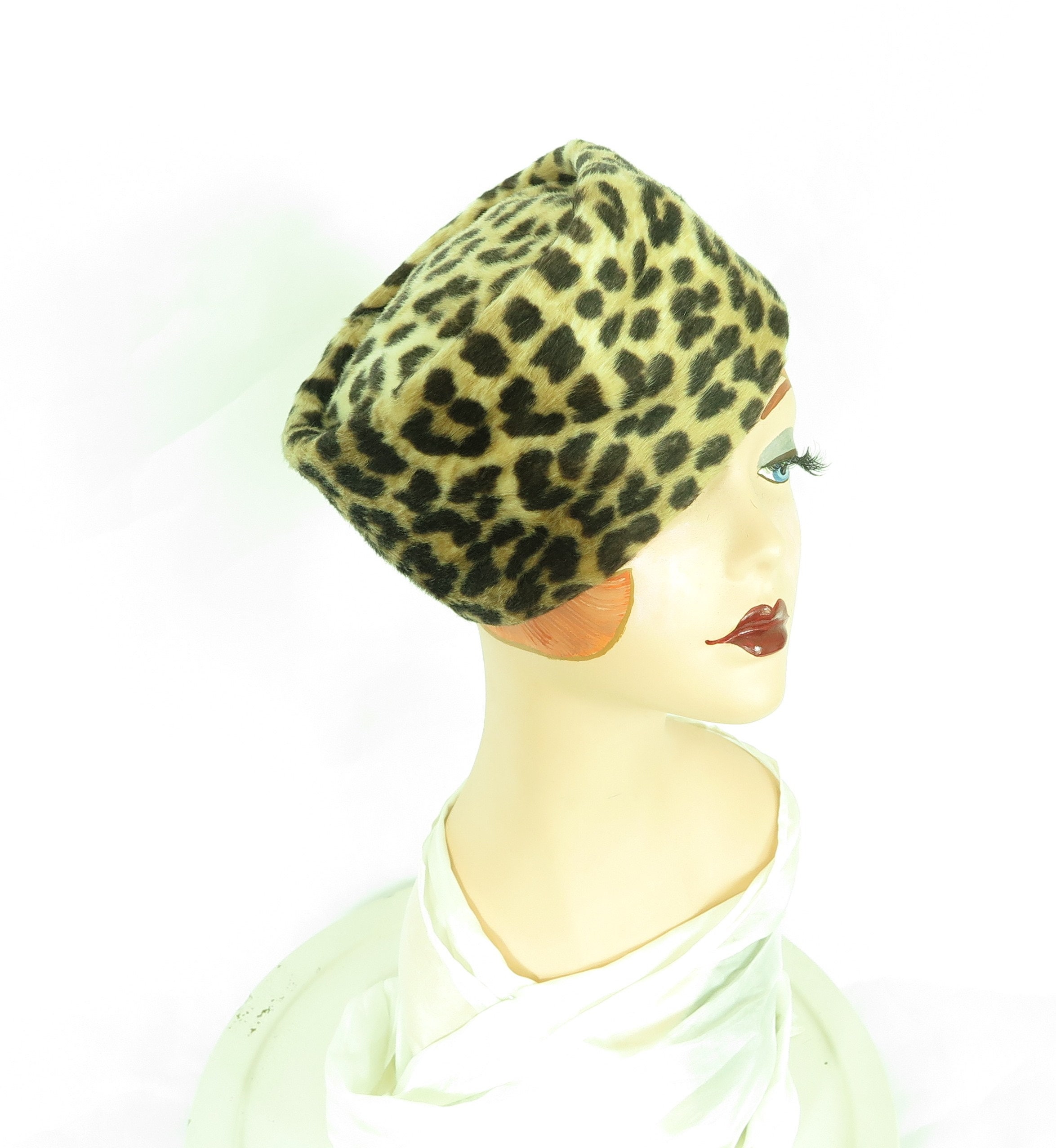 Pillbox hat Luxury velvet leopard hatinator. Hats for the races