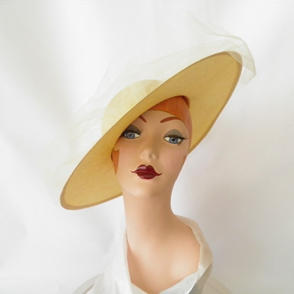 1960s picture hat/ yellow vintage/ straw with tulle netting