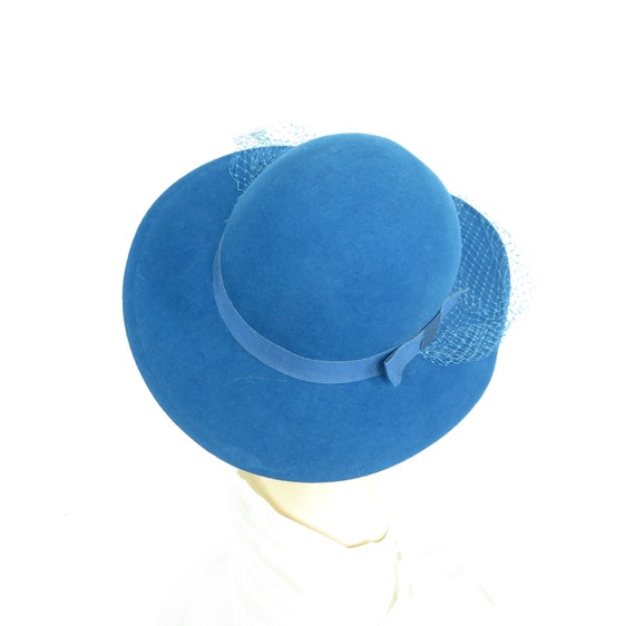Vintage blue hat womans royal blue tilt, 1970s - image 5