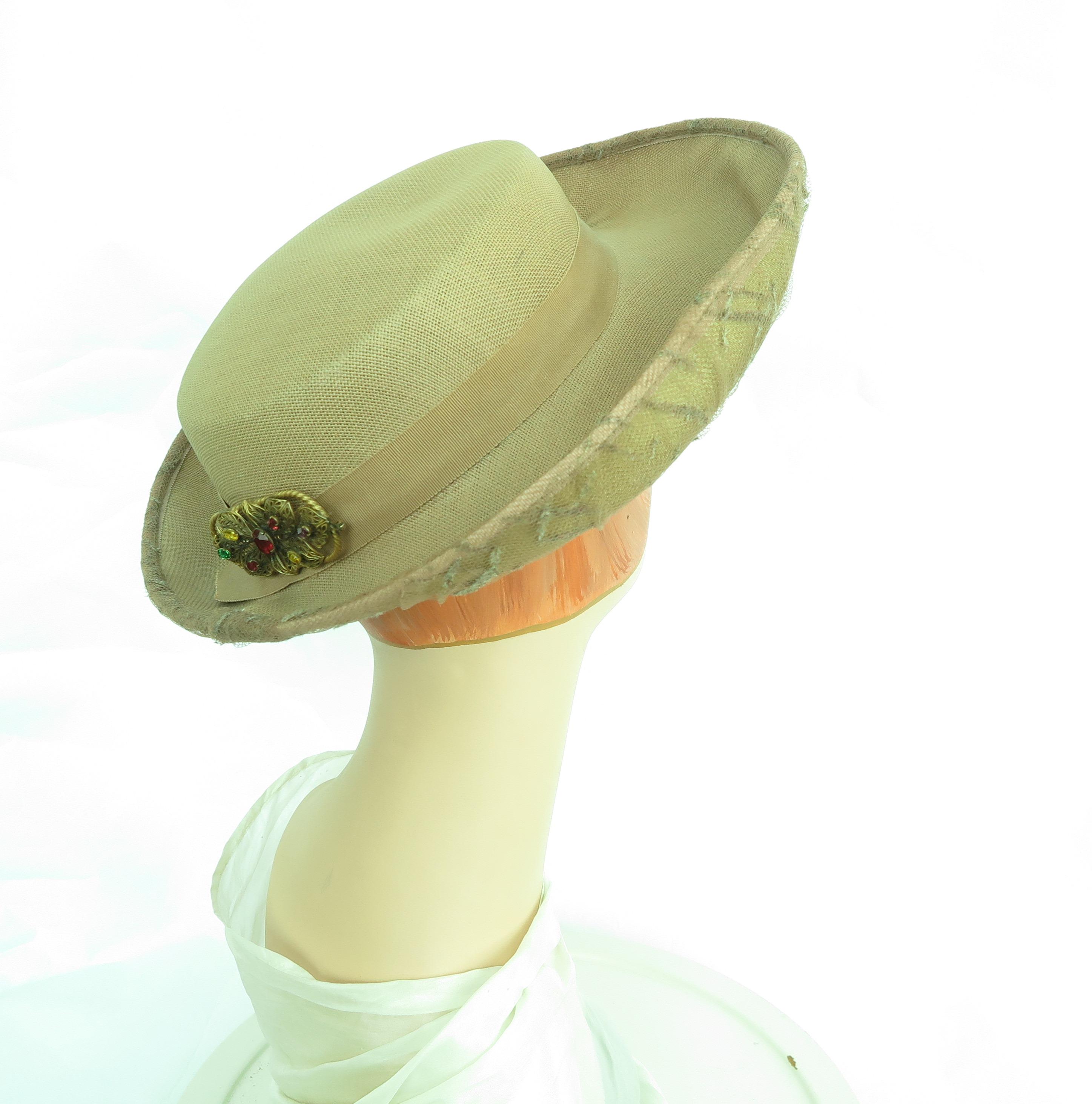 1960s Breton Hat - Etsy display picture 1