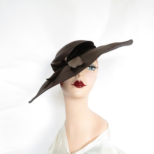 Brown 1940s hat, woman's vintage tilt picture hat, New Old Stock