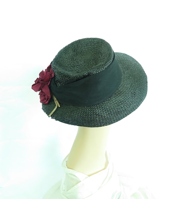 1930s vintage hat, straw fedora maroon flowers, w… - image 1