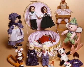 Doll House Dolls, Set 1, parents and grandparents Easy to sew pattern