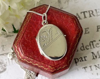 Vintage English Engraved Silver Locket Pendant & Chain. Small Oval Floral Engraved Locket Necklace. Antique Style Petite Photo Locket