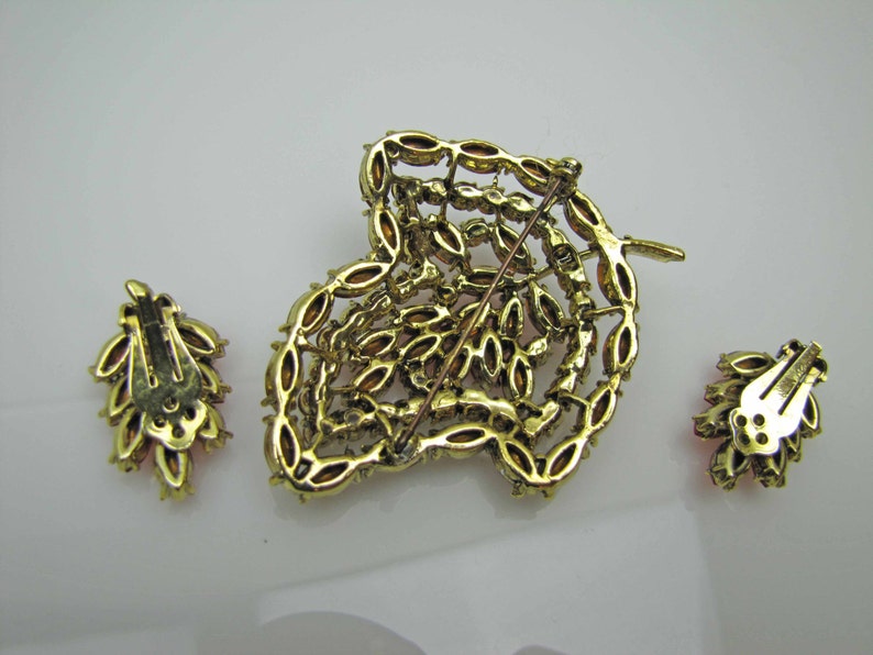 Vintage Juliana Jewelry Set Vintage Designer Costume Jewelry 1960 Juliana D/&E Topaz Orange Green Rhinestone Leaf Brooch And Earring Set