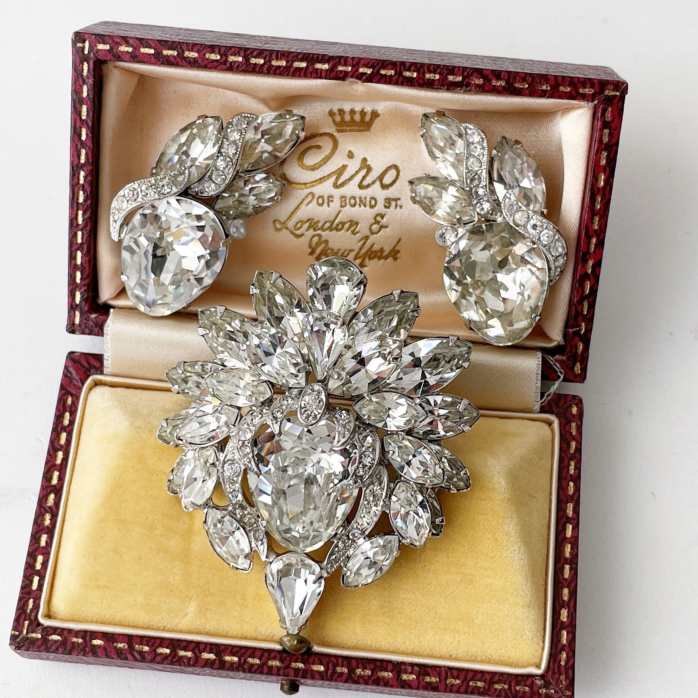 EISENBERG ORIGINAL Brooch, Sparkly Big Rhinestones, Original and