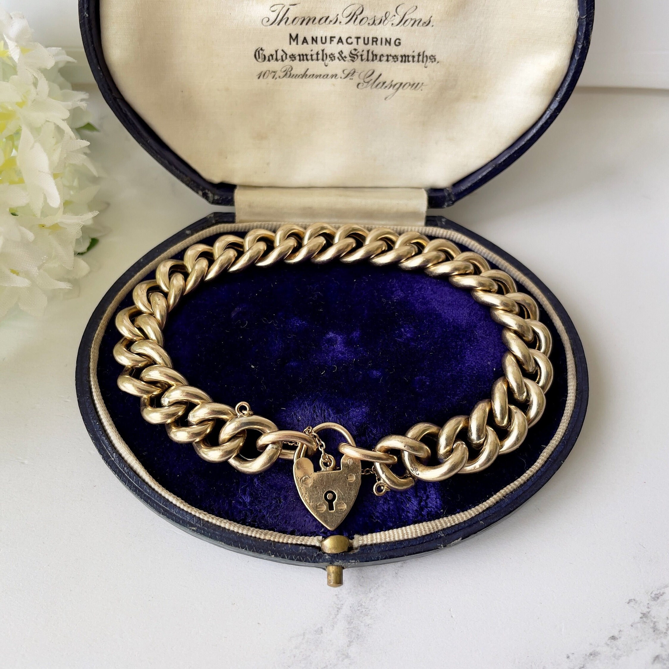 English Victorian Heart Lock Bracelet in 9k Yellow Gold