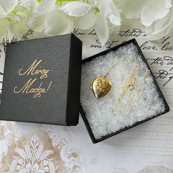 Women Fashion I Love You To The Moon & Back Silver Heart Photo Locket Necklace e