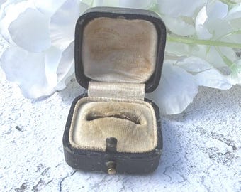 Caja antigua para anillos azul: joyero inglés, circa 1920