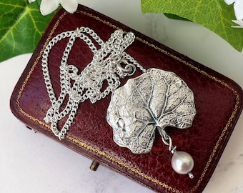 Antike Jugendstil Sterling Silber Seerosen & Perle Anhänger Halskette.