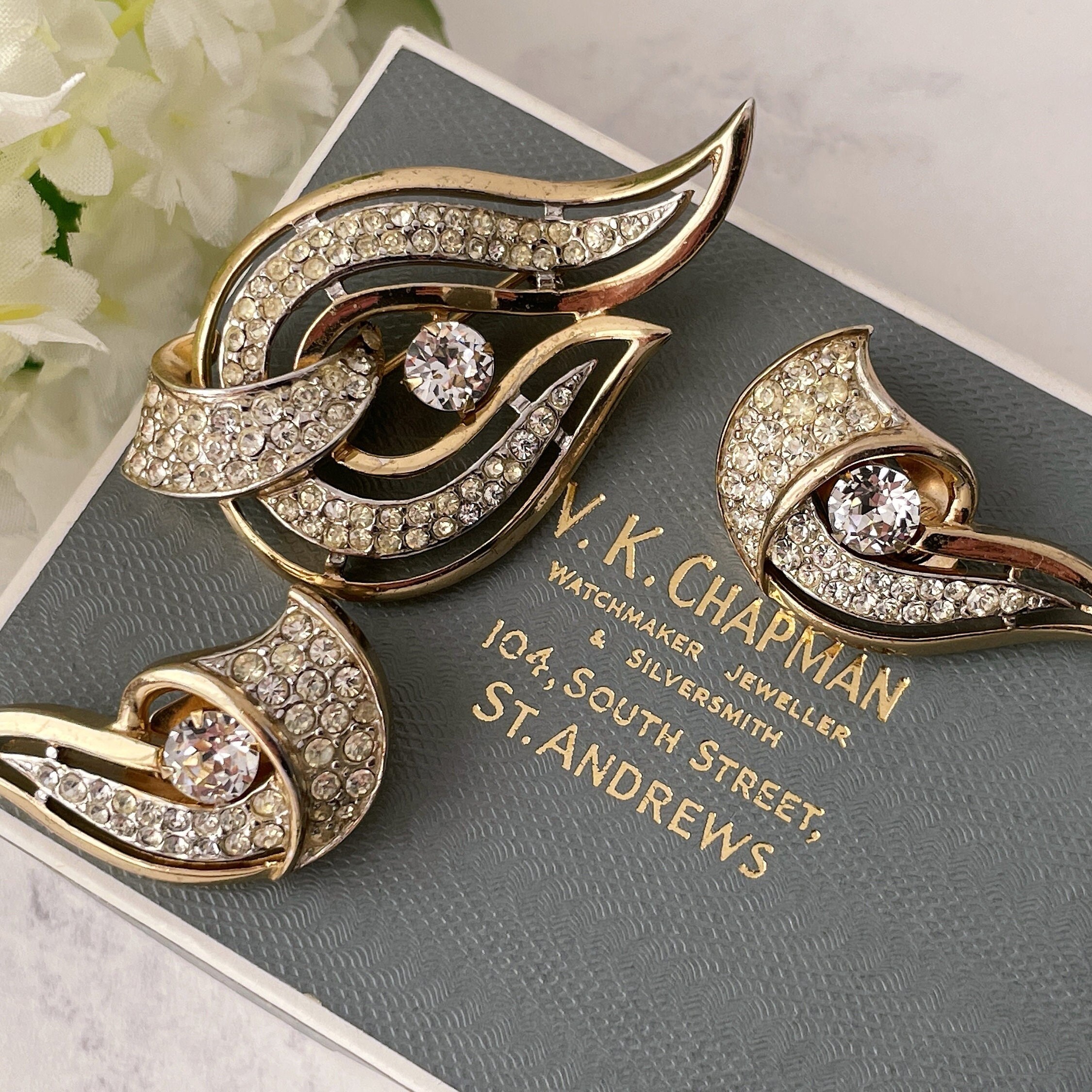 Broche fantaisie vintage avec strass - Montres & Bijoux