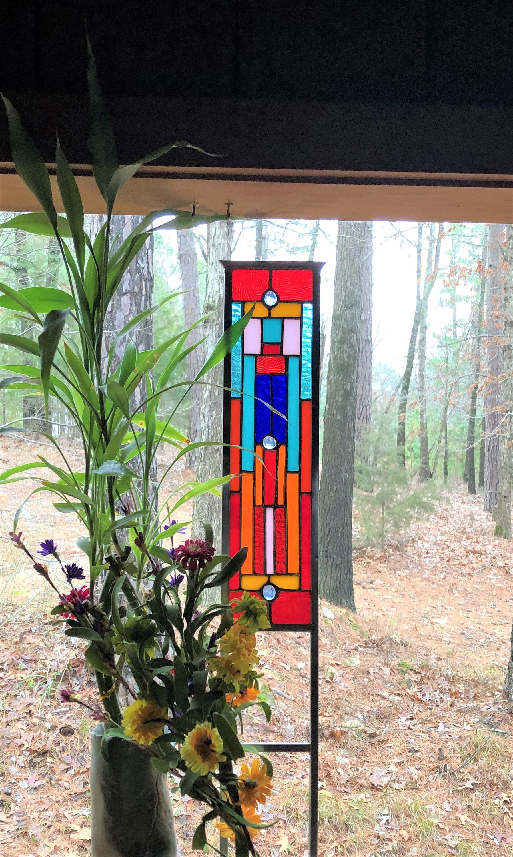 Stained Glass Garden Art - Isabella Lily Ornament - yard art