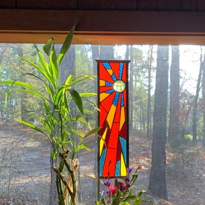 Stained Glass Garden Art - Sun Rays and Face - art for garden - glass garden yard art - glass ornament - garden suncatcher - garden stake