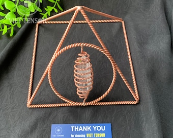 Copper Pyramid Tensor Ring with Quartz Crystal | Sacred Geometry Meditation Tool
