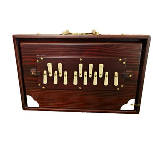 Shruti Box - Premium Quality | One Octave | C3 to C4 | High Quality Matte Finish in Dark Oak Color | A=440 Tuned | Premium Craftsmanship