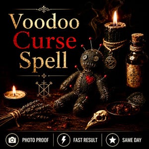 Pode incluir: Imagem escura com uma boneca voodoo, velas e uma garrafa pequena. O texto "Voodoo Curse Spell" é em ouro e vermelho. Outros itens incluem um crânio de pássaro e uma tigela pequena. Tema místico.