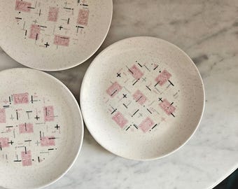 "3er Set Vernon Ware Tickled Pink Brotteller 6 ""Californialiesy"" Geschirr viel."