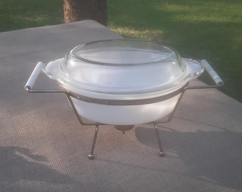 vintage Fire King Anchor Hocking 1.5 QT White Lidded Casserole Dish with Warming Stand