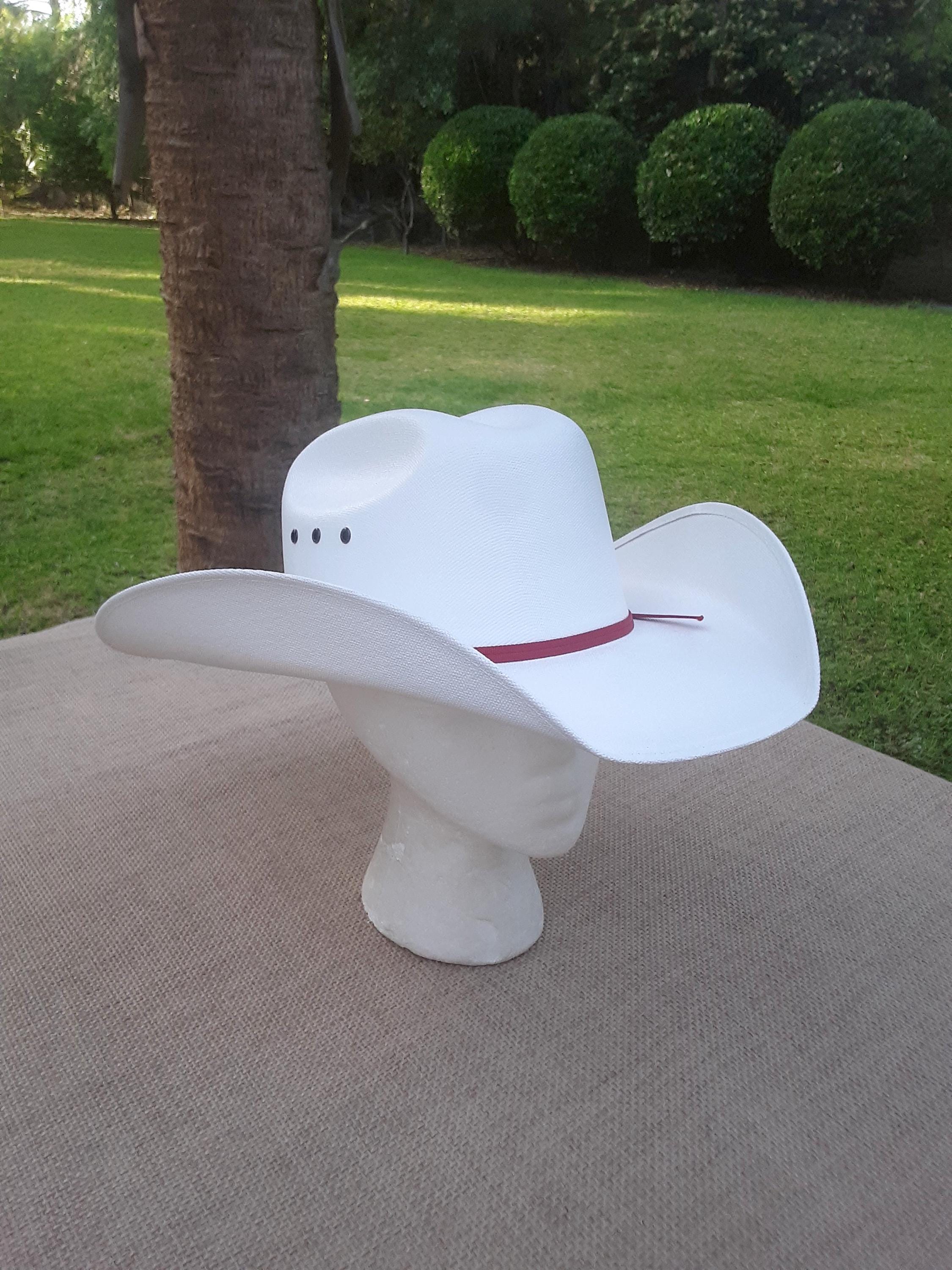Smithbilt Size 7 1/8 (M) Calgary Stampede White Rigid Western
