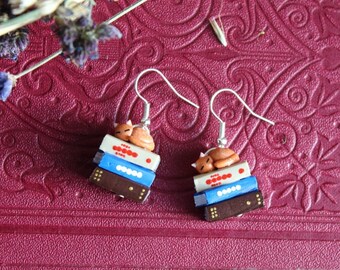 Ginger Cat on a Stack of Books Earrings (Made to Order) - Book Jewelry by Coryographies