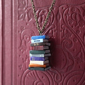 TBR Pile Necklace Made to Order, polymer clay, very light, 3x1cm image 4