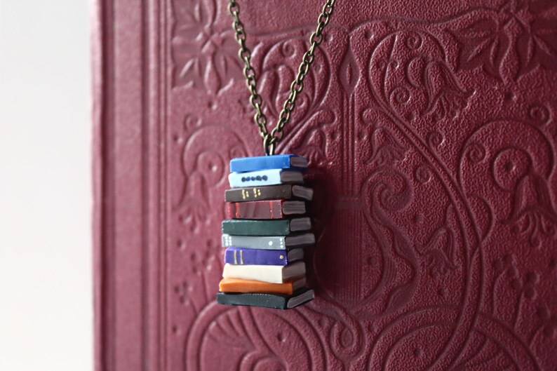 TBR Pile Necklace Made to Order, polymer clay, very light, 3x1cm image 4