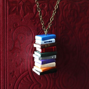 TBR Pile Necklace Made to Order, polymer clay, very light, 3x1cm image 3