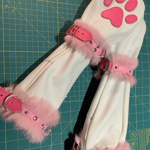 Petplay Mitts with Fur Trim size Medium