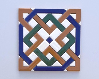 Handmade Spanish Ceramic Tile, Decorative Geometric Design (15 x 15 cm)