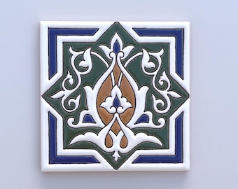 Handmade Spanish Ceramic Tile, Decorative Art Tile (11 x 11 cm)