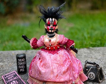 OOAK creepy porcelain doll: Roxette The Prettiest problem  14 inches (≈ 40 cm)
