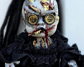 幽霊の出る不気味な人形 #215 - 不気味な人形、幽霊の出る人形、不気味