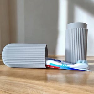 Ribbed Toothbrush & Toothpaste Travel Case – 3D Printed Hygienic Travel Organizer