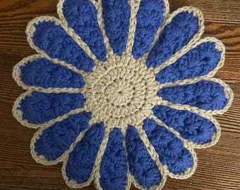 Crocheted Flower Hotpad