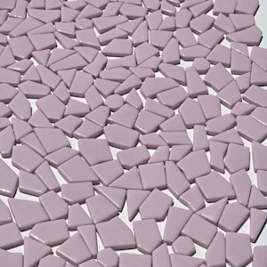 KiWeeze 200g Glänzende Hellrosa Unregelmäßige Glasmosaikfliesen zum Basteln, perfekt für Mosaikkunst, Bastelbedarf und Heimwerken