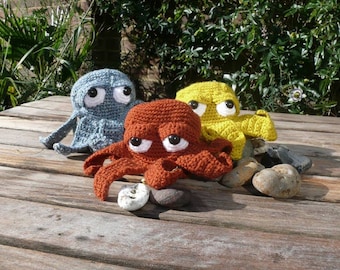 Crochet Novelty Octopus Coin Purse PDF Pattern instant download