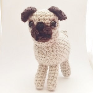 Portia Pug and Puppies pdf crochet pattern
