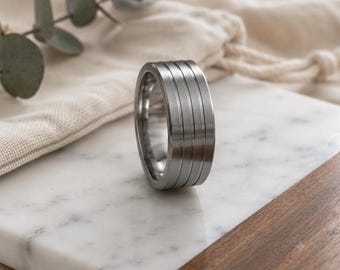 5mm Titanium Trouwring: Matte Geborsteld Comfort Fit, Met Persoonlijke Gravure