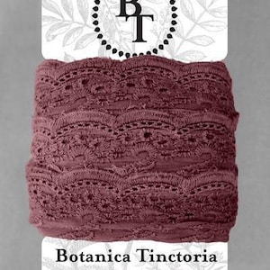 Renda de algodão orgânico tingido naturalmente, 75mm de largura - Berinjela *vendida em cartão de 5m*