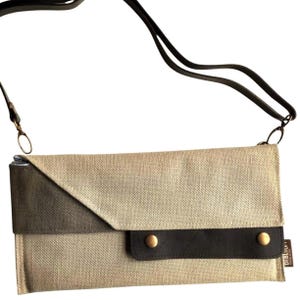 Sac banane en cuir fait main - Élégant sac banane plat - Sac banane à bandoulière - Sac banane minimaliste pour femme - Debloom Design