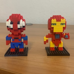 Web-Slinger & Armored Avenger Mini Figuren-Set | Superhelden Bauklotz Duo | Sammler Stück Art Geschenk für Fans
