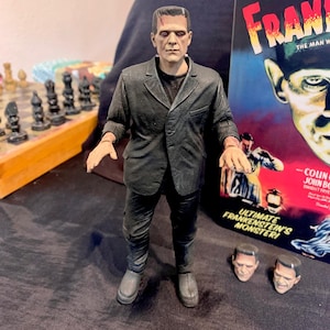 Classic Monster Figure with Interchangeable Heads & Accessories - Horror Collector&#39;s Piece - Gothic Display Decor Gift - Horror movie TV