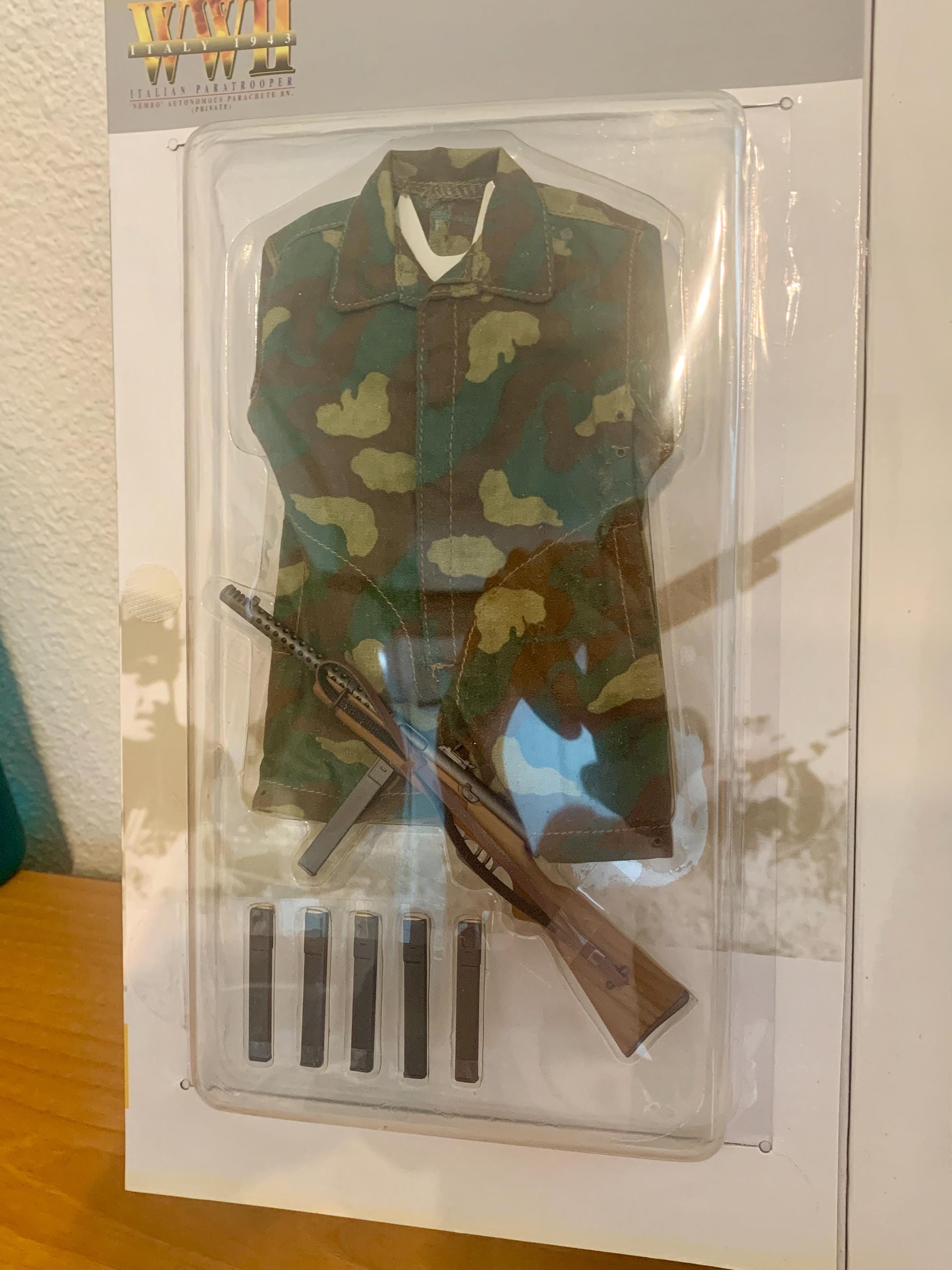 第二次世界大戦 イタリア空挺部隊 アクションフィギュア – ドラゴン