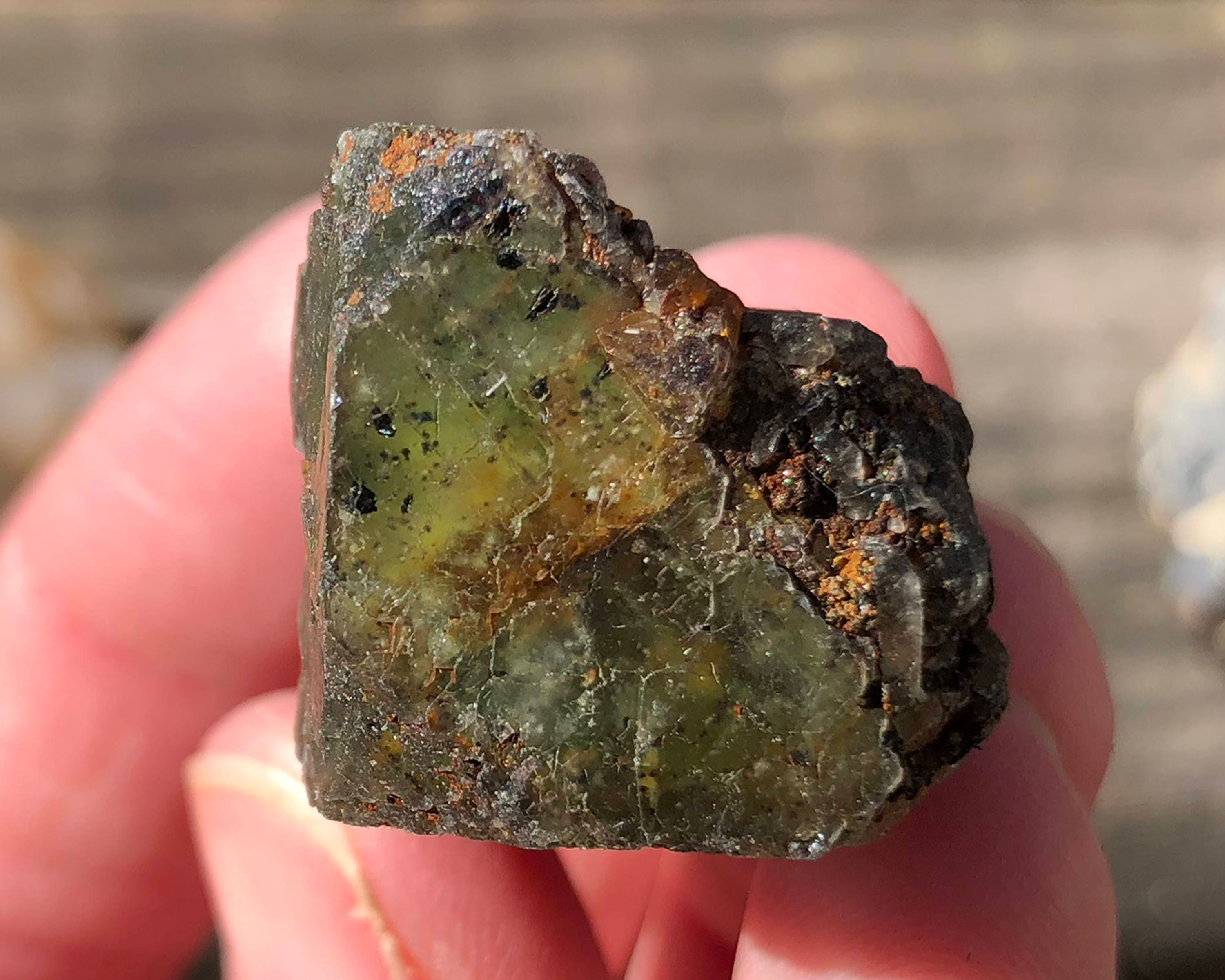 ナミビア産鉱物のクリスタルセット：グリーンフローライト