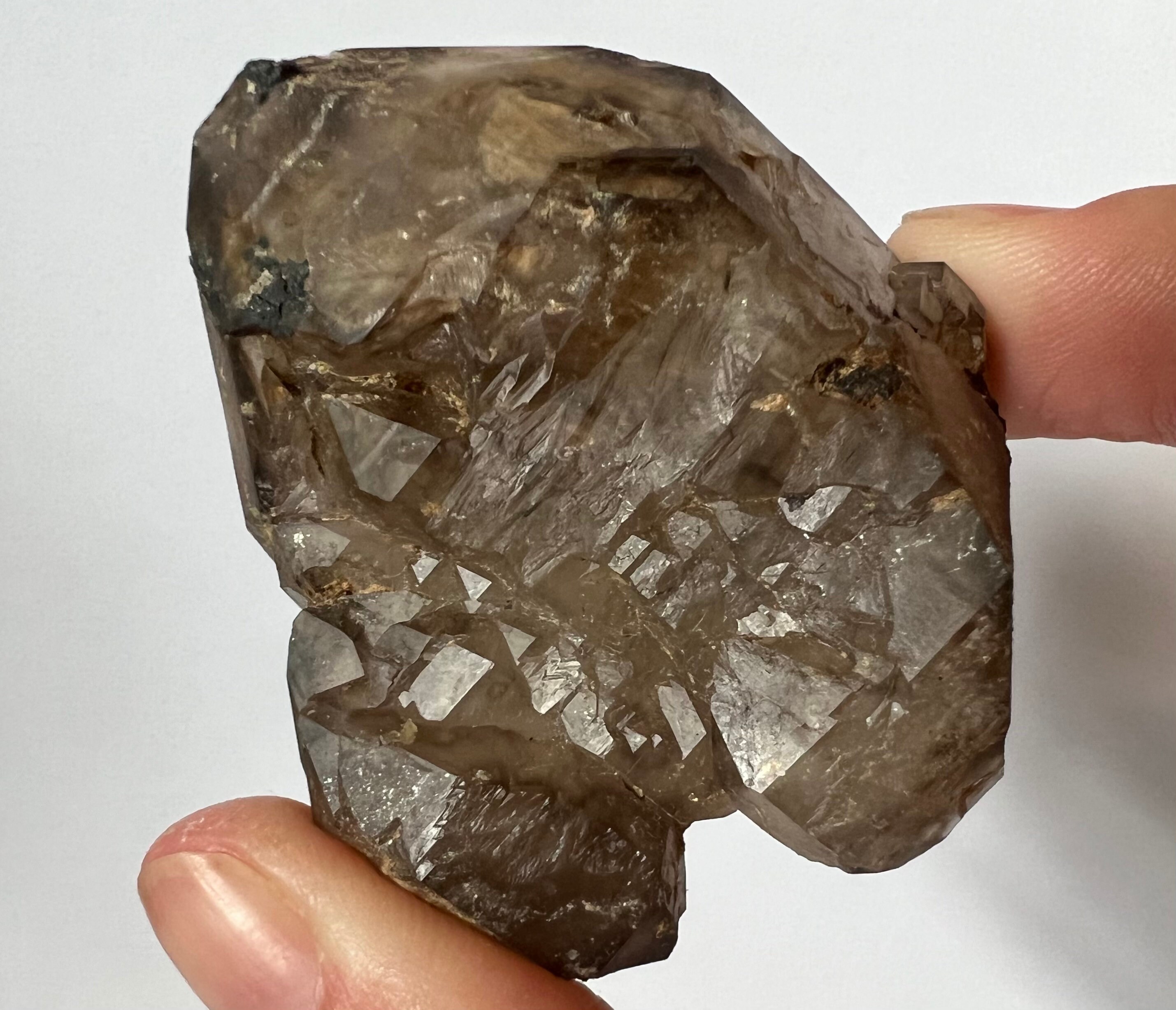 ナミビア エロンゴ産 エレスチャル スモーキークォーツ